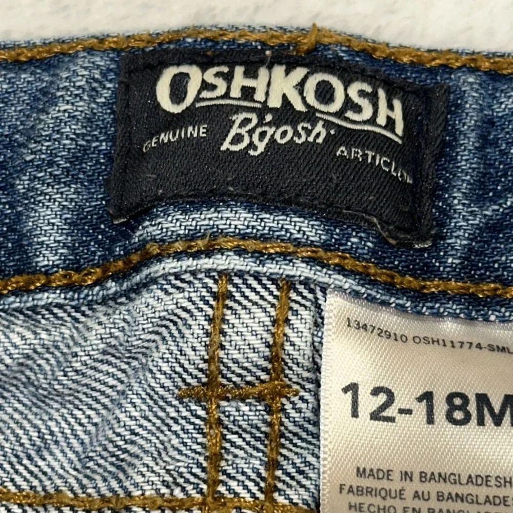Oshkosh B’Gosh Genuine Article Five Pocket Distressed Mid-wash Boys Shorts 12-18